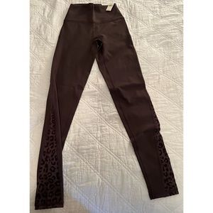 Aerie leggings with cheetah mesh design